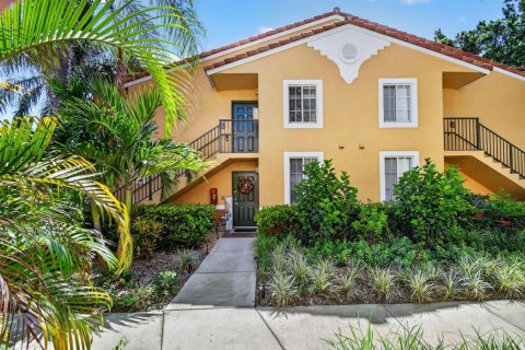 Condo in Hypoluxo, Florida, 2 bedrooms  № 2278682