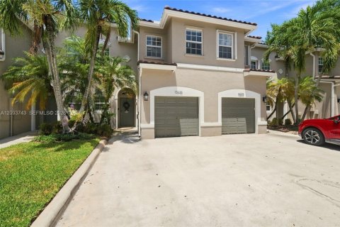 Touwnhouse à Plantation, Floride 3 chambres, 157 m2 № 2392012