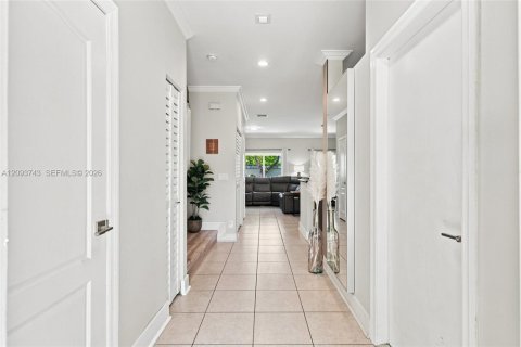 Touwnhouse à vendre à Plantation, Floride: 3 chambres, 157 m2 № 2392012 - photo 4