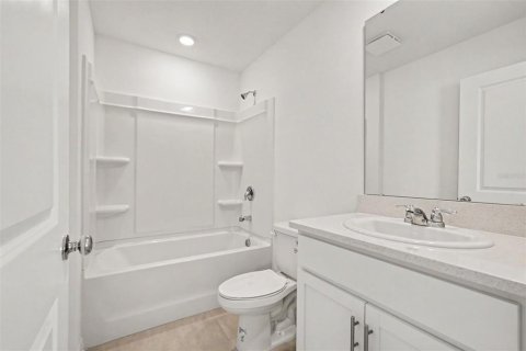 Townhouse in Parrish, Florida 2 bedrooms, 111.95 sq.m. № 2207529 - photo 25