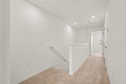 Townhouse in Parrish, Florida 2 bedrooms, 111.95 sq.m. № 2207529 - photo 16