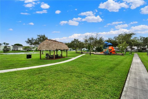 Copropriété à vendre à Homestead, Floride: 2 chambres, 127.28 m2 № 1941716 - photo 21