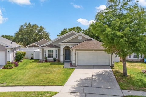 House in Clermont, Florida 3 bedrooms, 143.26 sq.m. № 1781333 - photo 2