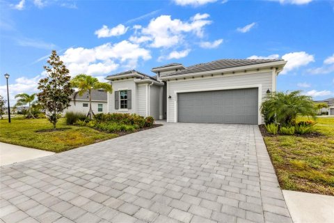 Villa ou maison à vendre à Venice, Floride: 4 chambres, 209.22 m2 № 2400233 - photo 2