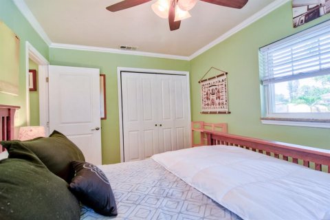 House in Saint Petersburg, Florida 2 bedrooms, 86.21 sq.m. № 1781382 - photo 10
