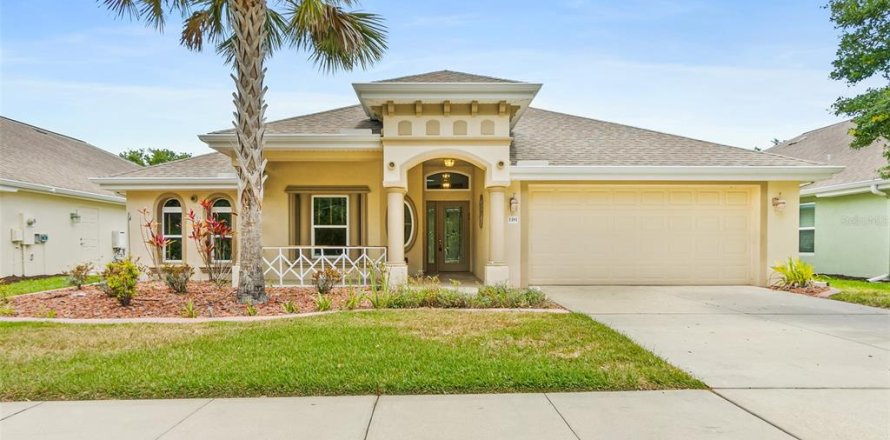House in Port Orange, Florida 4 bedrooms, 207.08 sq.m. № 1654095