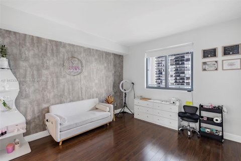 Снять в аренду кондоминиум в Майами, Флорида 2 спальни, 109.07м2, № 1834121 - фото 16