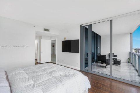 Снять в аренду кондоминиум в Майами, Флорида 2 спальни, 109.07м2, № 1834121 - фото 21