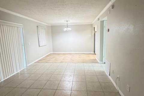 Appartement à louer à Tampa, Floride: 1 chambre, 59.83 m2 № 2156380 - photo 3