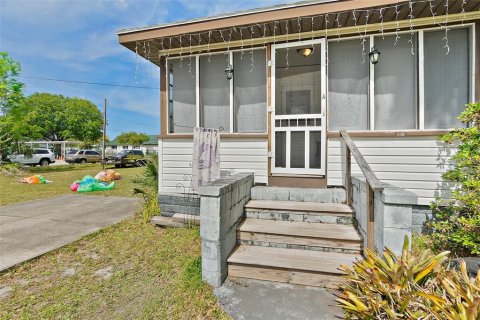 House in Bunnell, Florida 3 bedrooms, 117.06 sq.m. № 1662354 - photo 24