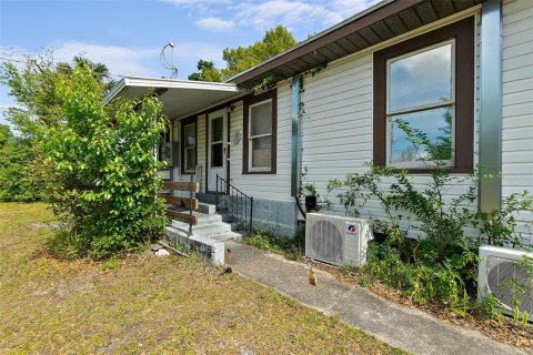 House in Bunnell, Florida 3 bedrooms, 117.06 sq.m. № 1662354 - photo 19