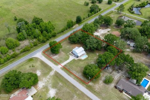 House in Lake Butler, Florida 3 bedrooms, 182.55 sq.m. № 1675323 - photo 8