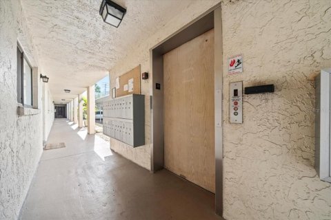 Copropriété à vendre à Cape Canaveral, Floride: 2 chambres, 103.68 m2 № 2101777 - photo 30