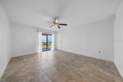 Copropriété à vendre à Cape Canaveral, Floride: 2 chambres, 103.68 m2 № 2101777 - photo 16