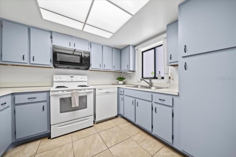 Copropriété à vendre à Cape Canaveral, Floride: 2 chambres, 103.68 m2 № 2101777 - photo 9