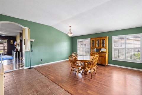 Villa ou maison à vendre à Seffner, Floride: 4 chambres, 172.33 m2 № 2419251 - photo 7