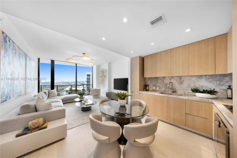 Снять в аренду кондоминиум в Майами-Бич, Флорида 1 спальня, 81.29м2, № 2034699 - фото 8