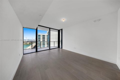 Снять в аренду кондоминиум в Майами-Бич, Флорида 1 спальня, 81.29м2, № 2034699 - фото 22