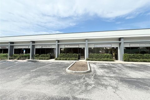 Immobilier commercial à vendre à Apopka, Floride: 148.64 m2 № 2419733 - photo 2
