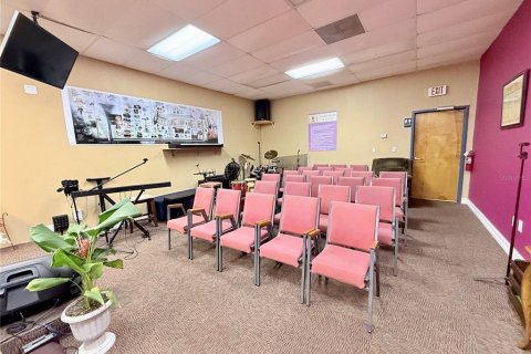 Immobilier commercial à vendre à Apopka, Floride: 148.64 m2 № 2419733 - photo 6