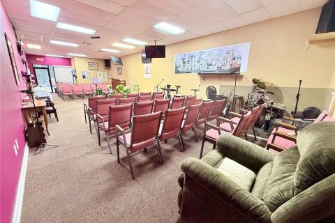 Immobilier commercial à vendre à Apopka, Floride: 148.64 m2 № 2419733 - photo 4