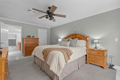 Villa ou maison à vendre à Port St. Lucie, Floride: 3 chambres, 176.51 m2 № 2407910 - photo 10