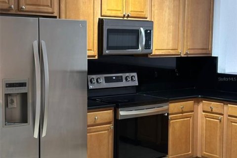 Townhouse in Orlando, Florida 3 bedrooms, 156.26 sq.m. № 2394369 - photo 4