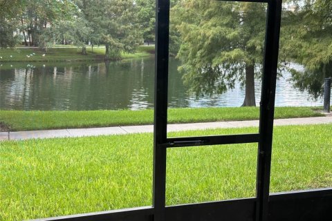 Townhouse in Orlando, Florida 3 bedrooms, 156.26 sq.m. № 2394369 - photo 7