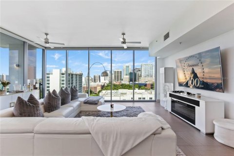 Copropriété à louer à Orlando, Floride: 2 chambres, 185.8 m2 № 2142106 - photo 3