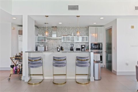 Copropriété à louer à Orlando, Floride: 2 chambres, 185.8 m2 № 2142106 - photo 6