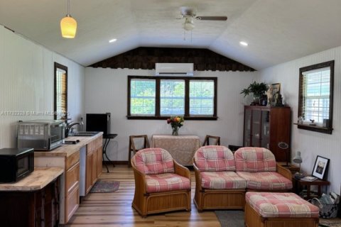 House in Gainesville, Florida 1 bedroom, 41.62 sq.m. № 1660134 - photo 11