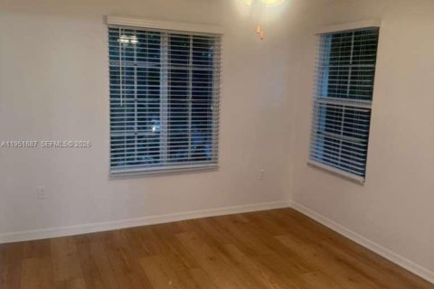 Copropriété à louer à West Palm Beach, Floride: 3 chambres, 120.77 m2 № 2006263 - photo 9