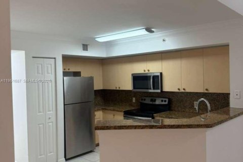 Copropriété à louer à West Palm Beach, Floride: 3 chambres, 120.77 m2 № 2006263 - photo 2