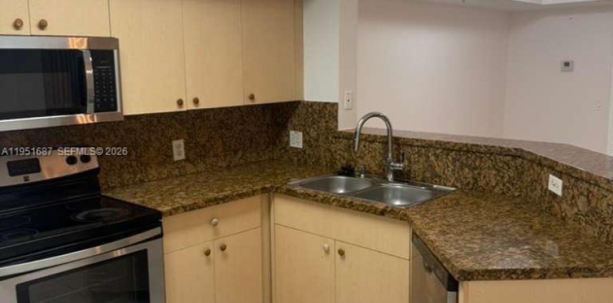 Condo à West Palm Beach, Floride, 3 chambres  № 2006263