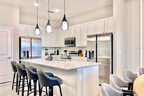 Villa ou maison à vendre à Orlando, Floride: 8 chambres, 303.42 m2 № 2150763 - photo 11