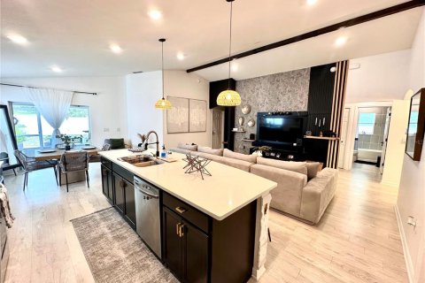 Casa en alquiler en Davenport, Florida, 3 dormitorios, 145.48 m2 № 1901046 - foto 12