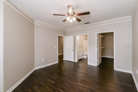 Adosado en alquiler en Tampa, Florida, 2 dormitorios, 125.7 m2 № 1869483 - foto 9