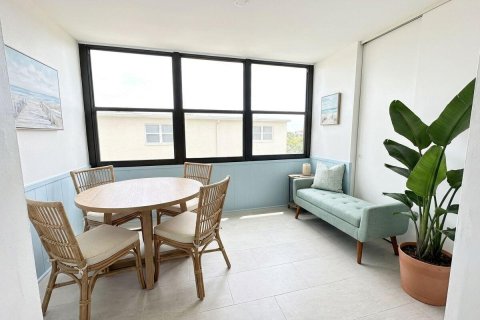Copropriété à vendre à Boynton Beach, Floride: 2 chambres, 91.23 m2 № 2077798 - photo 13