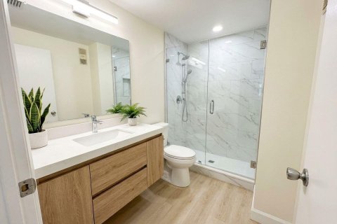 Copropriété à vendre à Boynton Beach, Floride: 2 chambres, 91.23 m2 № 2077798 - photo 9