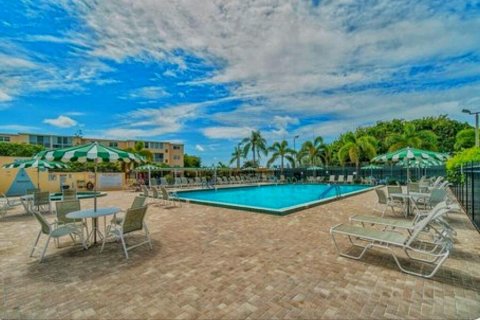 Copropriété à vendre à Boynton Beach, Floride: 2 chambres, 91.23 m2 № 2077798 - photo 24
