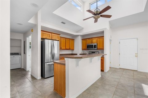 House in Hawthorne, Florida 2 bedrooms, 114.46 sq.m. № 1718497 - photo 12