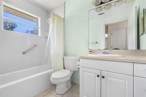 House in Hawthorne, Florida 2 bedrooms, 114.46 sq.m. № 1718497 - photo 21