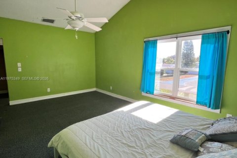 House in Hobe Sound, Florida 4 bedrooms, 214.98 sq.m. № 2041392 - photo 16