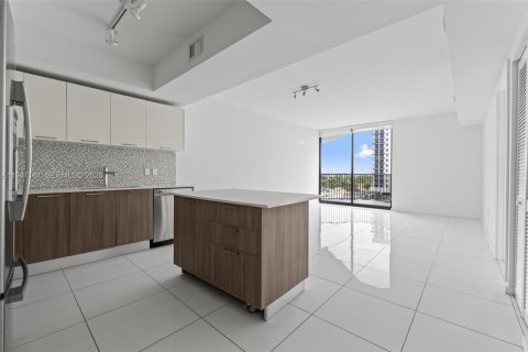 Copropriété à vendre à Doral, Floride: 1 chambre, 63.92 m2 № 2003148 - photo 6