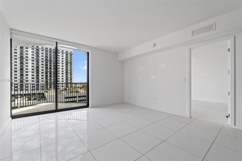 Copropriété à vendre à Doral, Floride: 1 chambre, 63.92 m2 № 2003148 - photo 13