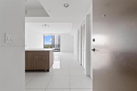 Copropriété à vendre à Doral, Floride: 1 chambre, 63.92 m2 № 2003148 - photo 5