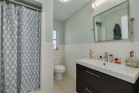 Immobilier commercial à vendre à Madeira Beach, Floride: 6 chambres, 314.01 m2 № 2322643 - photo 21