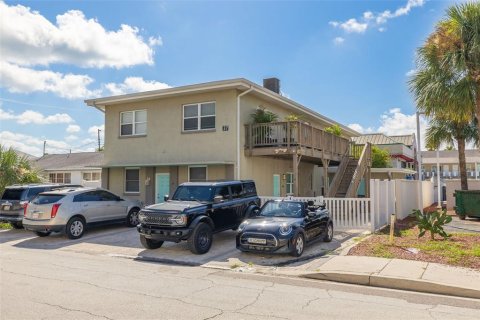 Immobilier commercial à vendre à Madeira Beach, Floride: 6 chambres, 314.01 m2 № 2322643 - photo 2