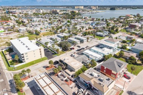 Immobilier commercial à vendre à Madeira Beach, Floride: 6 chambres, 314.01 m2 № 2322643 - photo 10