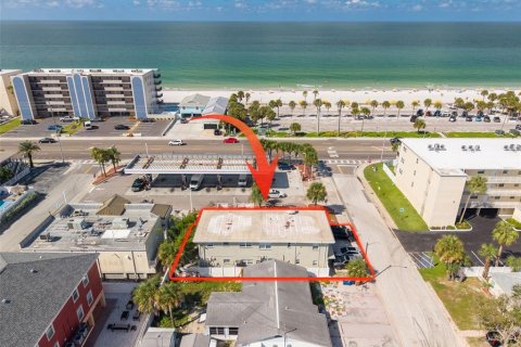 Immobilier commercial à vendre à Madeira Beach, Floride: 6 chambres, 314.01 m2 № 2322643 - photo 3